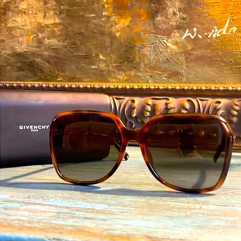 Givenchy Women's GV7187/F/S 62mm Brown Square Sunglasses